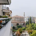 The Modern World Apartment, Vesta Philoxenia